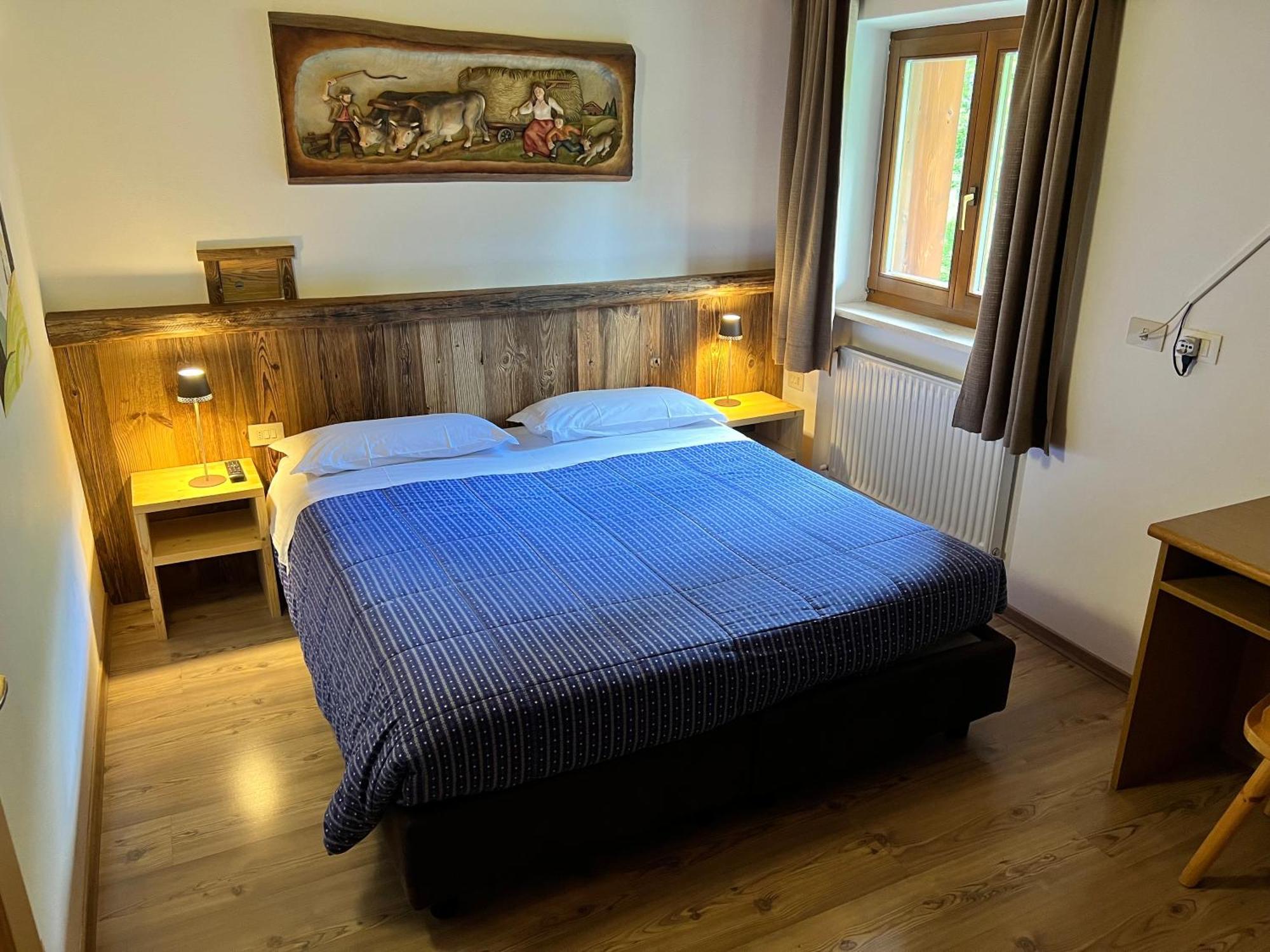 Garni Eden Bed&breakfast Soraga di Fassa Exterior foto