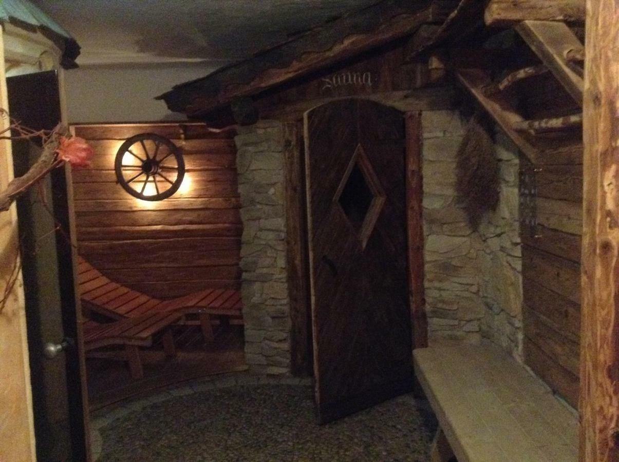 Garni Eden Bed&breakfast Soraga di Fassa Exterior foto