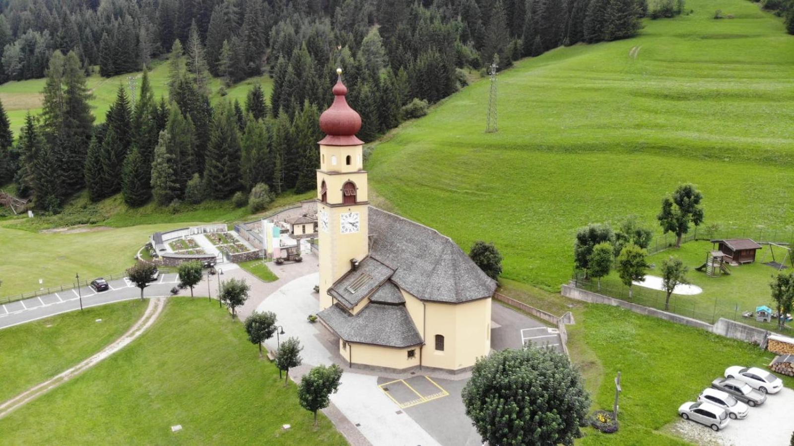 Garni Eden Bed&breakfast Soraga di Fassa Exterior foto